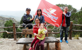 Double Egret People March Mountain Tanxi